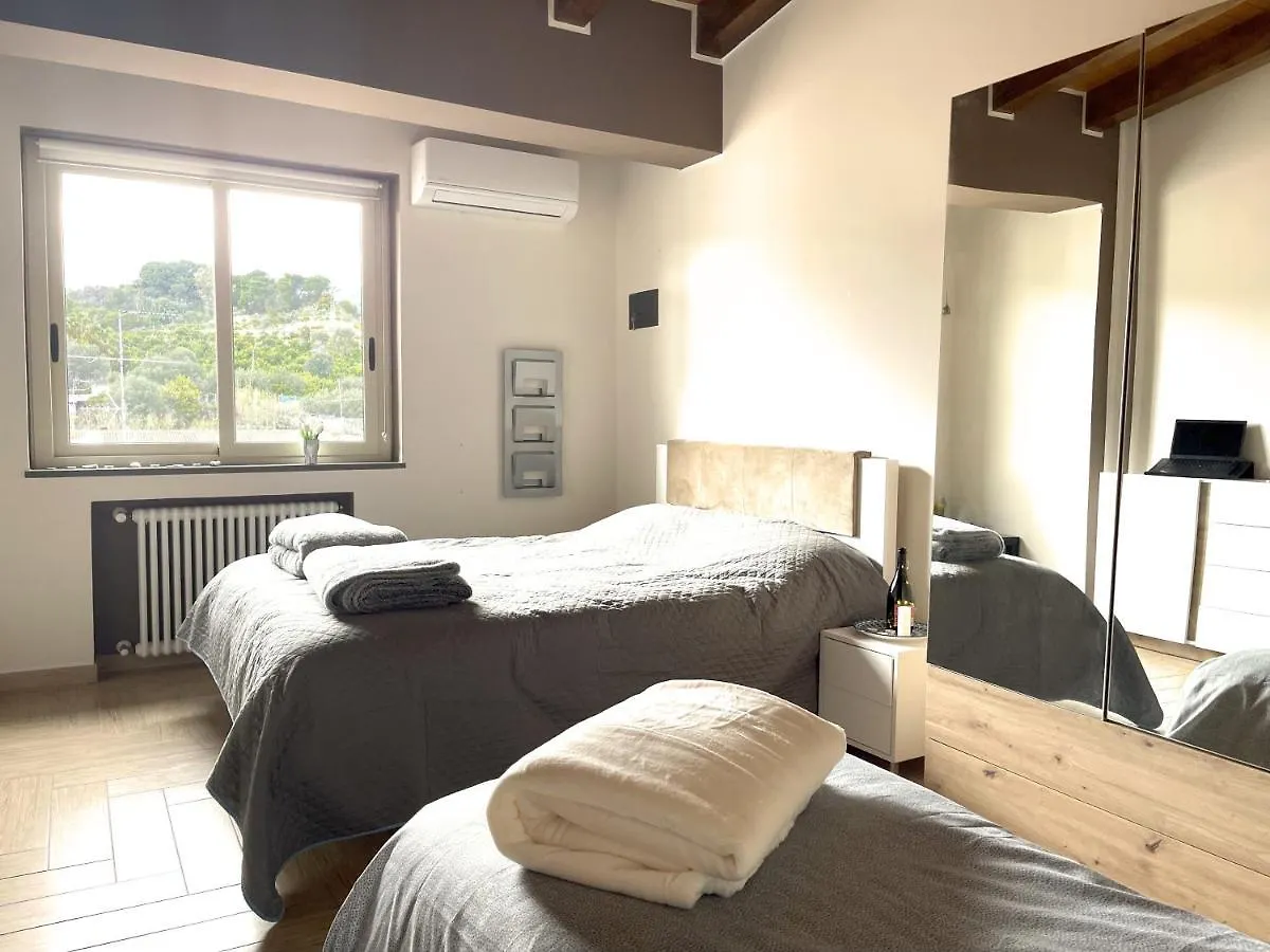 Andi Casa - Sicilia - Vista Mare Apartamento Santa Teresa Di Riva